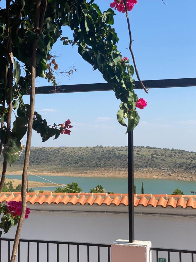 El Balcon De Alange Bed & Breakfast Bagian luar foto